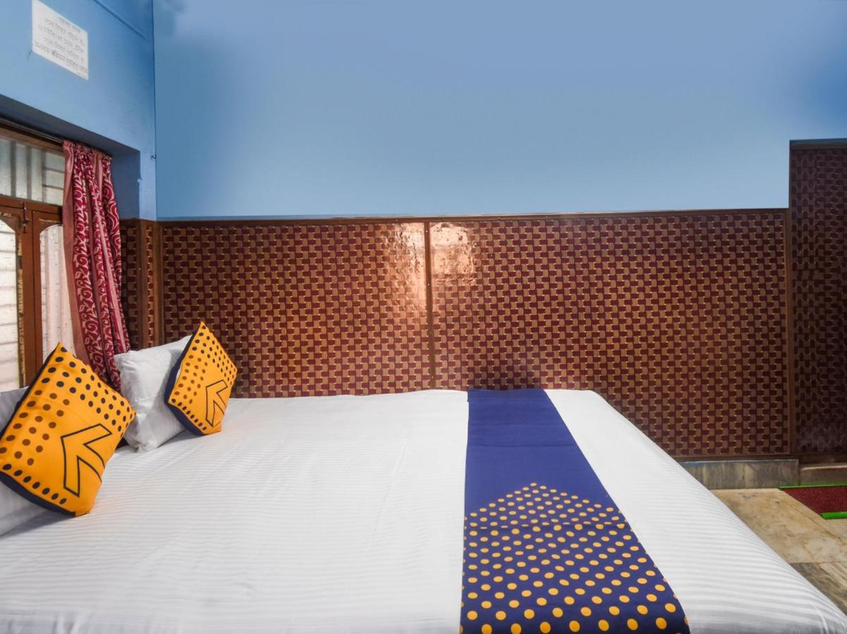 Oyo Flagship 74392 Hotel Mahesh Residency Hajdarabad Zewnętrze zdjęcie