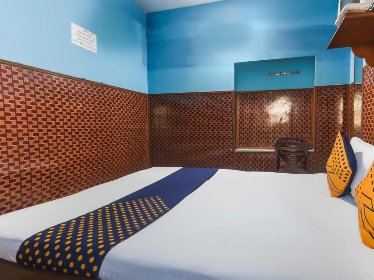 Oyo Flagship 74392 Hotel Mahesh Residency Hajdarabad Zewnętrze zdjęcie